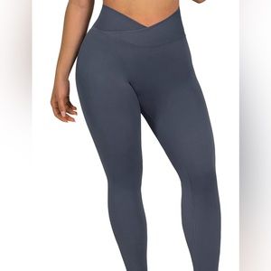 Blue Scrunch Butt Leggings